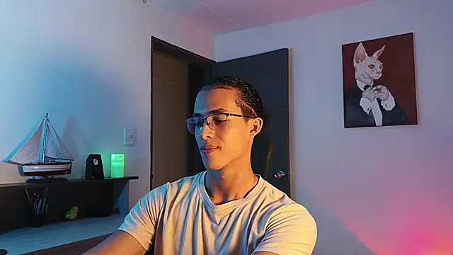 alejo x3 online show from November 2025 11:20:02 PM