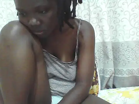 Snapshot of Ebony_Sweetcandy chatting on June 2026 11:17:01 PM Ebony Sweetcandy online show from June 2026 11:17:01 PM