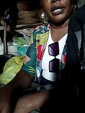 Snapshot of Babez_show chatting on November 2025 01:21:02 PM Babez show online show from November 2025 01:21:02 PM