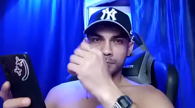 sexyboycolombi4 online show from March 2025 06:13:02 AM