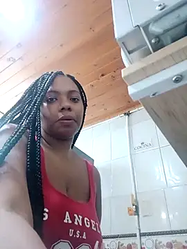 Snapshot of lia_mariana chatting on November 2025 05:57:02 PM lia mariana online show from November 2025 05:57:02 PM