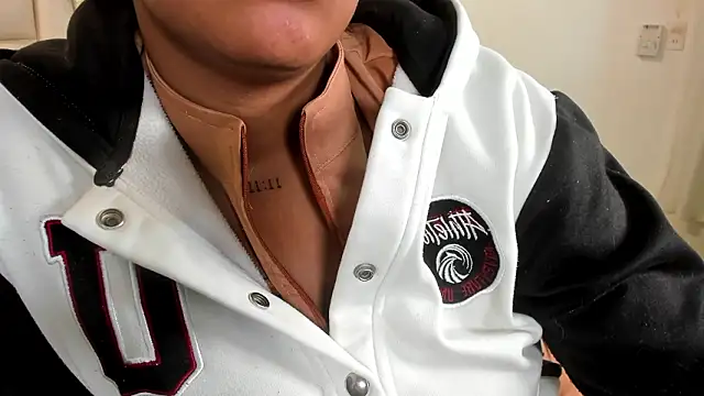 lia mariana online show from January 2026 02:44:01 PM