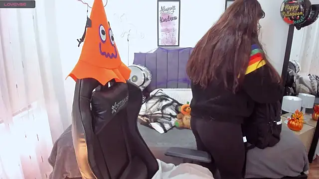 Snapshot of Amy_joones chatting on October 2025 12:45:01 PM Amy joones online show from October 2025 12:45:01 PM