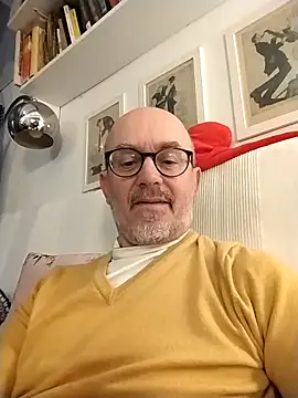 Snapshot of MadProfessor chatting on March 2026 04:57:01 PM MadProfessor online show from March 2026 04:57:01 PM