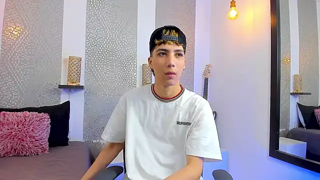 Nikolay Gregori online show from January 2025 04:10:01 AM