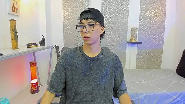 Nikolay Gregori online show from September 2025 04:06:01 AM