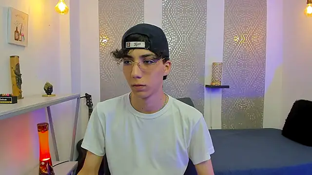 Nikolay Gregori online show from December 2025 04:29:02 AM