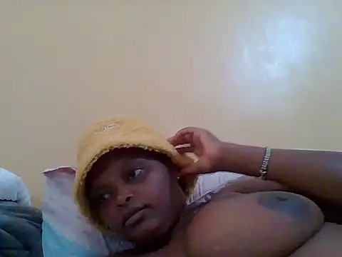 Sexxy-Shie online show from February 2025 12:48:01 PM