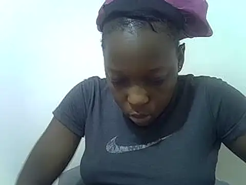 Snapshot of miss_tash chatting on February 2025 10:58:01 PM miss tash online show from February 2025 10:58:01 PM