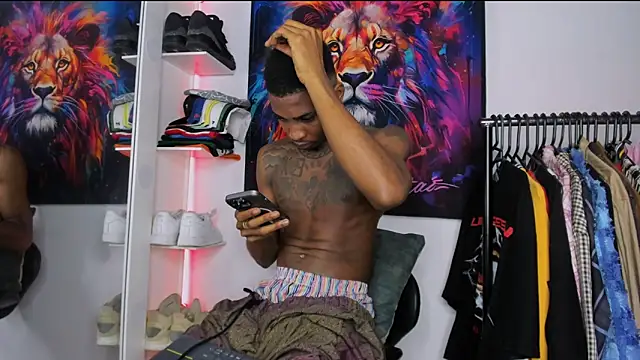 Snapshot of Pantera_black_21 chatting on November 2025 02:04:02 AM Pantera black 21 online show from November 2025 02:04:02 AM