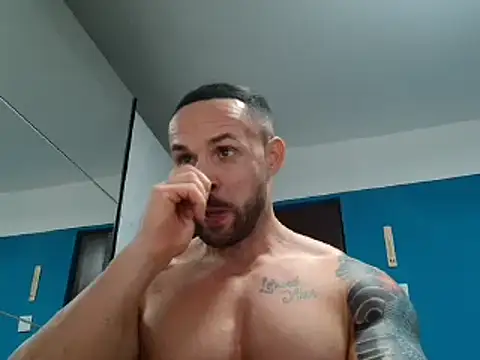 Magnificmuscles89 online show from February 2025 10:00:02 PM