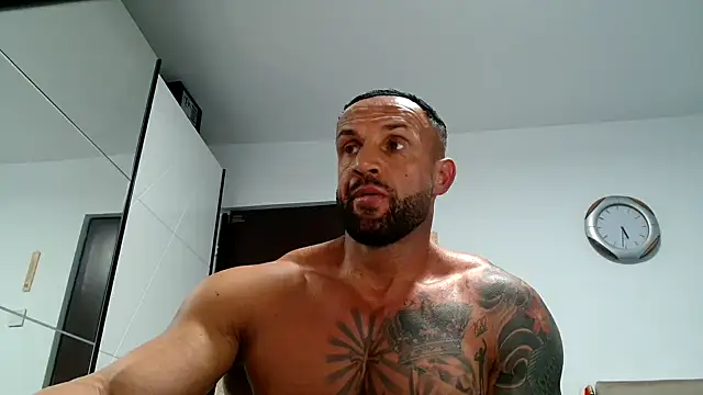 Snapshot of Magnificmuscles89 chatting on November 2025 03:34:01 PM Magnificmuscles89 online show from November 2025 03:34:01 PM