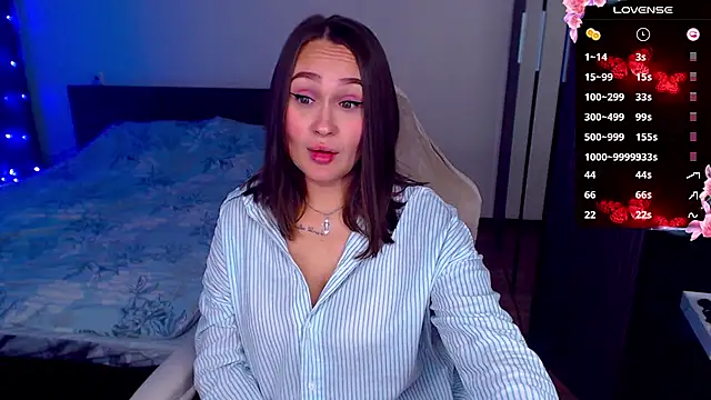 Snapshot of Cutie-Melanie chatting on October 2025 06:50:02 PM Cutie-Melanie online show from October 2025 06:50:02 PM