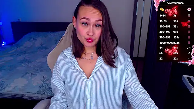 Snapshot of Cutie-Melanie chatting on October 2025 11:05:01 PM Cutie-Melanie online show from October 2025 11:05:01 PM