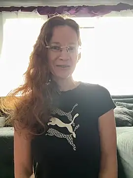 Snapshot of AnnikaRose chatting on January 2025 12:31:02 PM AnnikaRose online show from January 2025 12:31:02 PM