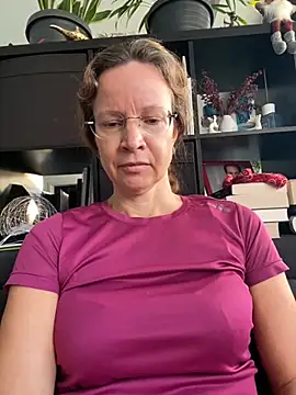 Snapshot of AnnikaRose chatting on October 2025 05:58:02 AM AnnikaRose online show from October 2025 05:58:02 AM