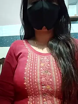 Aishwaryaa 69 online show from February 2025 01:16:02 PM