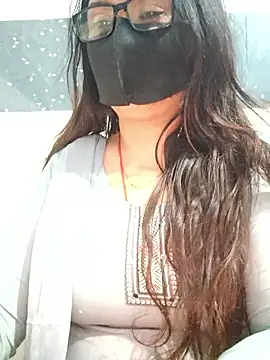 Snapshot of Aishwaryaa_69 chatting on November 2025 08:53:02 AM Aishwaryaa 69 online show from November 2025 08:53:02 AM