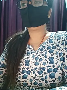 Snapshot of Aishwaryaa_69 chatting on December 2025 07:49:01 AM Aishwaryaa 69 online show from December 2025 07:49:01 AM