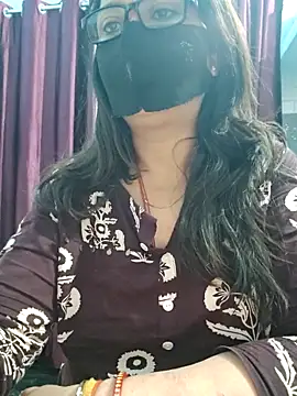 Aishwaryaa 69 online show from December 2025 01:00:01 AM