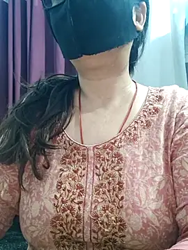 Aishwaryaa 69 online show from May 2026 03:04:02 AM