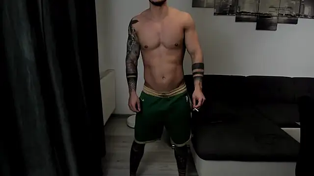 Richarddarell1 online show from October 2025 04:57:01 AM