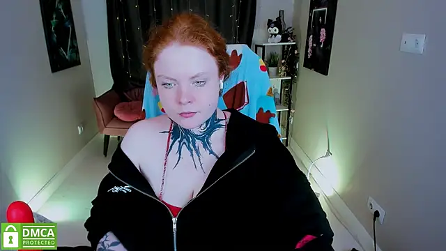 Cassie xKiss online show from March 2025 03:01:02 AM