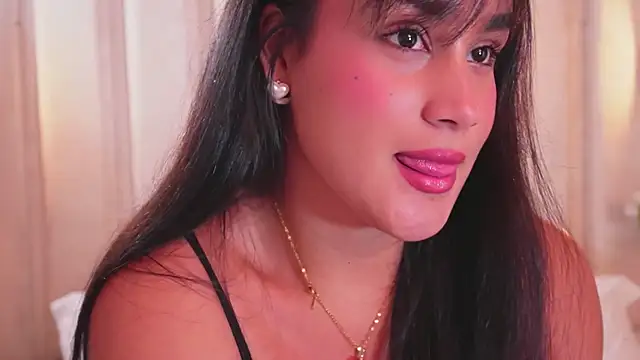 bonniekim  online show from December 2025 09:22:02 PM