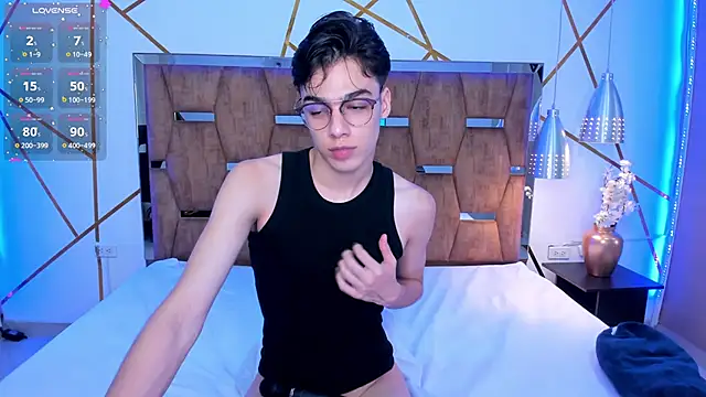 Gerony  online show from February 2025 05:03:02 AM