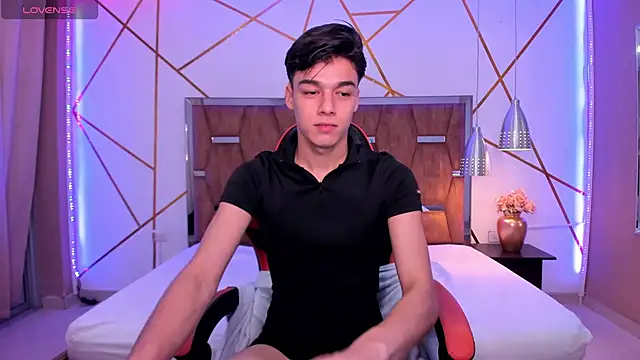 Gerony  online show from March 2025 05:22:02 AM