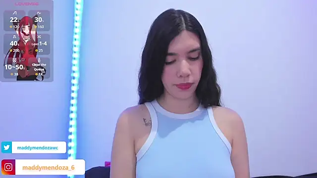 MaddyMendozaxx online show from December 2025 02:55:01 PM