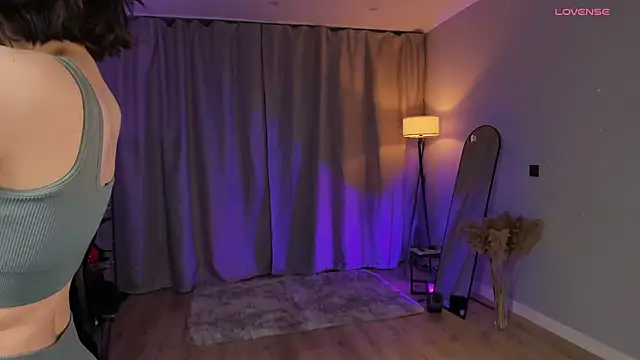 AnnaTrueno online show from February 2026 10:46:01 PM