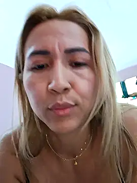 Snapshot of melissa_35_ chatting on September 2025 05:56:02 PM melissa 35 online show from September 2025 05:56:02 PM