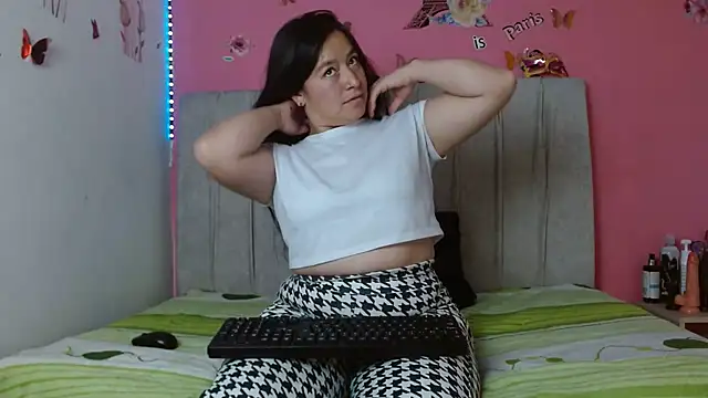 monickhot303av online show from February 2025 02:56:01 AM