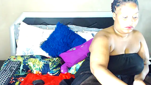 Bulkyyass online show from January 2025 07:04:01 PM