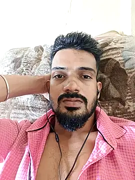 Snapshot of saggy1218 chatting on November 2025 09:32:01 AM saggy1218 online show from November 2025 09:32:01 AM