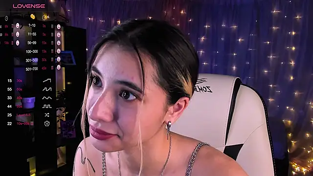 DarlaLike online show from December 2024 07:06:02 AM