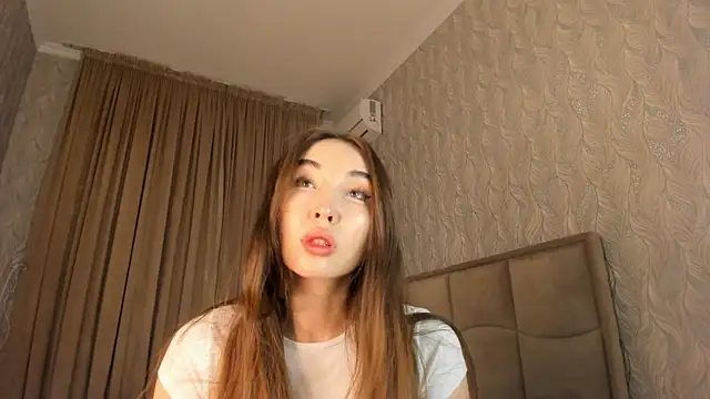 heyheyneko online show from February 2026 01:45:01 AM