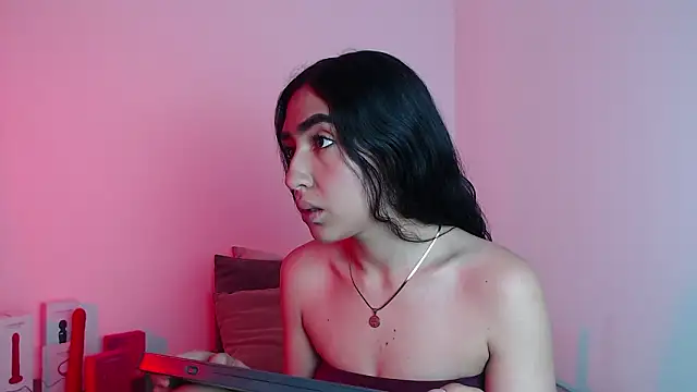 madisex s online show from January 2026 12:09:02 PM