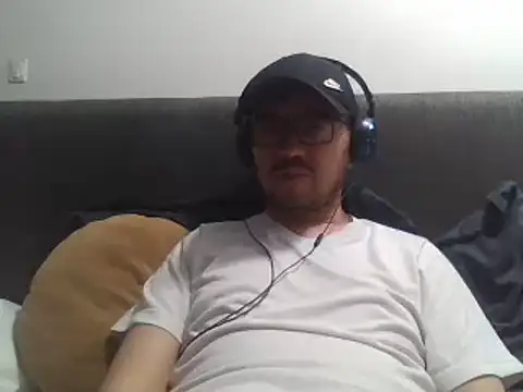 Snapshot of Diptongo chatting on March 2025 03:44:02 AM Diptongo online show from March 2025 03:44:02 AM