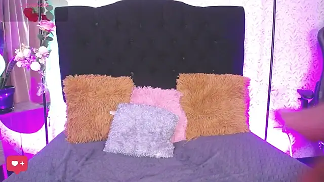 alicee laurent online show from October 2025 03:48:02 AM