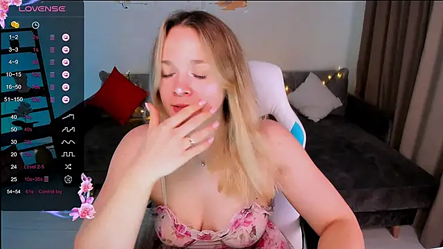 SherillBrill online show from March 2025 02:55:02 PM