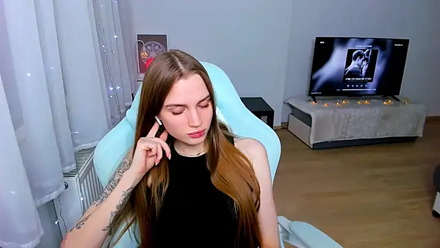 Snapshot of StellaLawless chatting on January 2025 11:41:01 PM StellaLawless online show from January 2025 11:41:01 PM