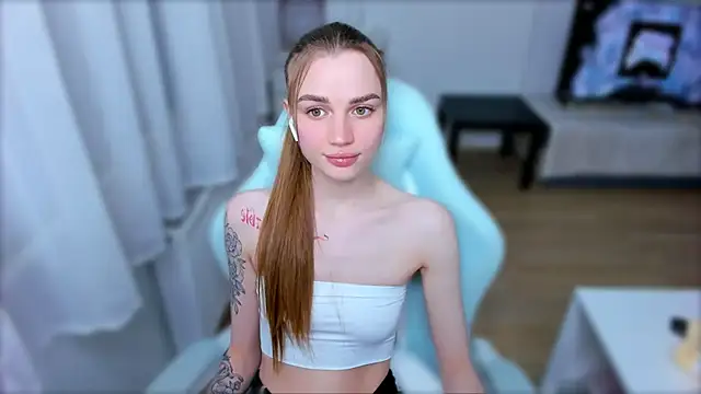 Snapshot of StellaLawless chatting on March 2025 10:09:02 PM StellaLawless online show from March 2025 10:09:02 PM