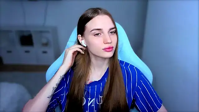 Snapshot of StellaLawless chatting on September 2025 08:30:01 PM StellaLawless online show from September 2025 08:30:01 PM