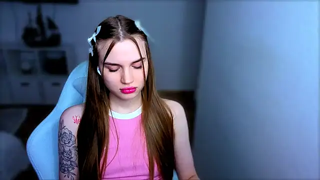 StellaLawless online show from November 2025 08:42:02 PM