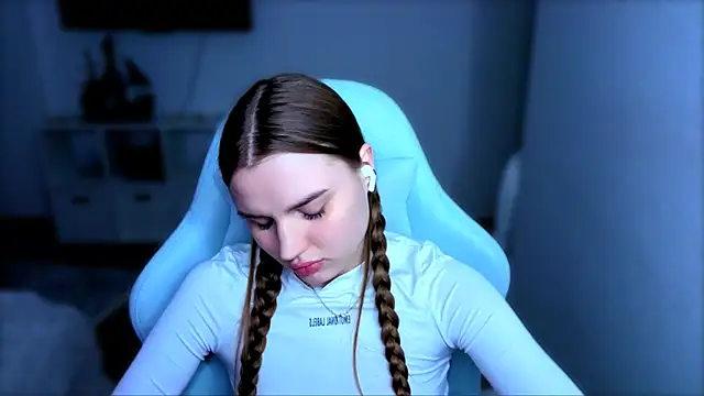 StellaLawless online show from December 2025 12:14:02 PM