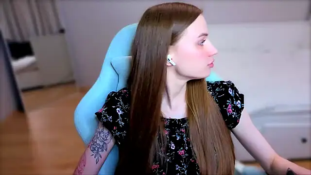 StellaLawless online show from May 2026 08:10:02 PM