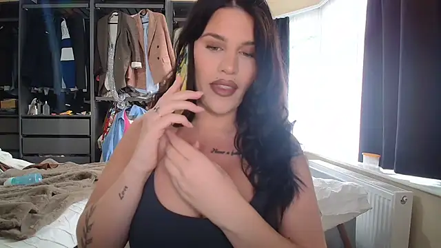 Snapshot of Bustyjessicalouu chatting on October 2025 10:04:01 AM Bustyjessicalouu online show from October 2025 10:04:01 AM