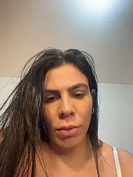 valecruz903 online show from November 2025 05:37:01 PM